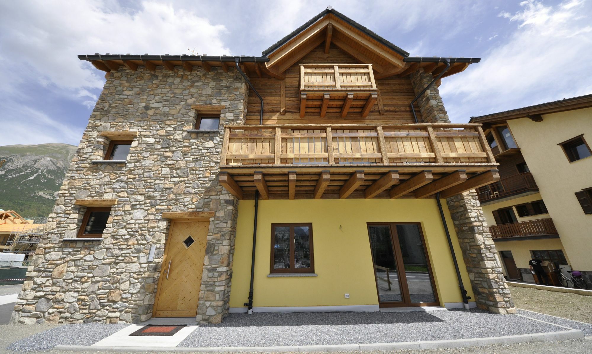 Eco House By Livigno Accomodation Zewnętrze zdjęcie